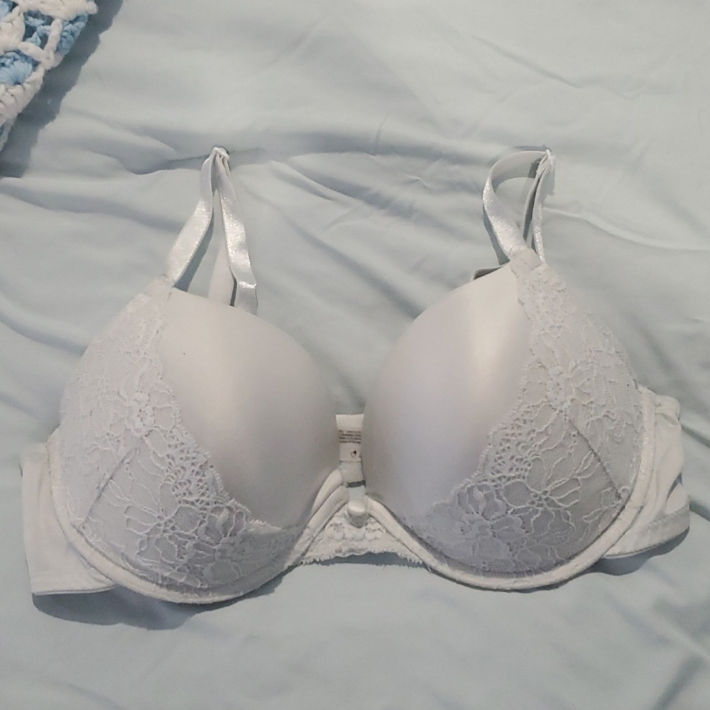 38C Bra